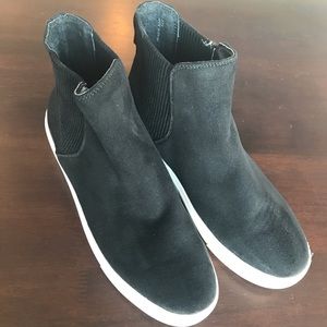 🖤NEW Steve Madden Black Suede High top size 8.5